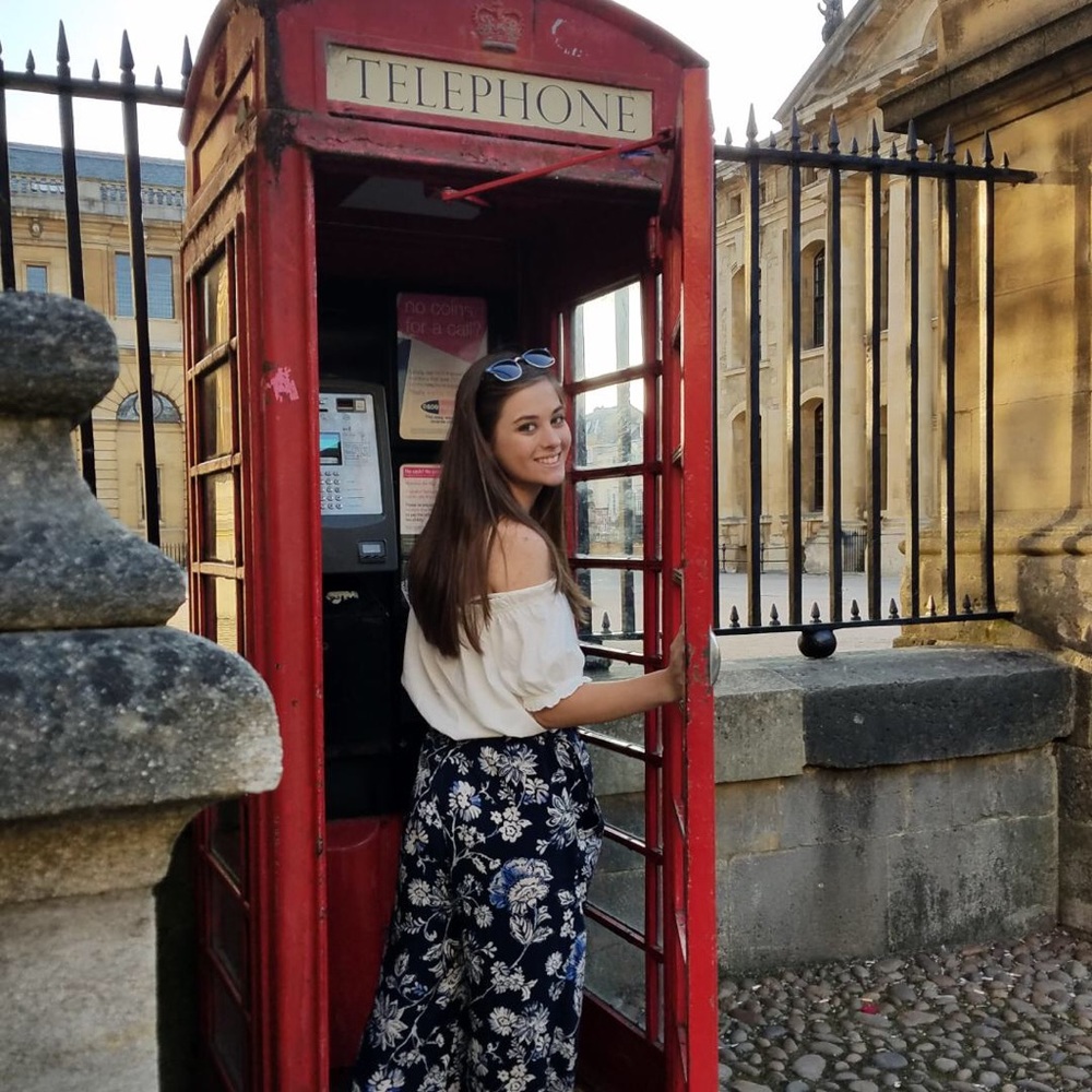 Meet your Posher, Eliza